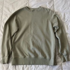 Brand Melville crewneck